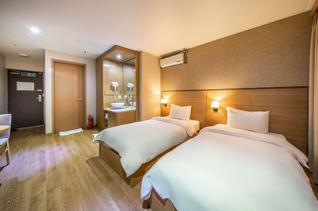 Stellamaris Hotel Wolmido Інчхон Екстер'єр фото
